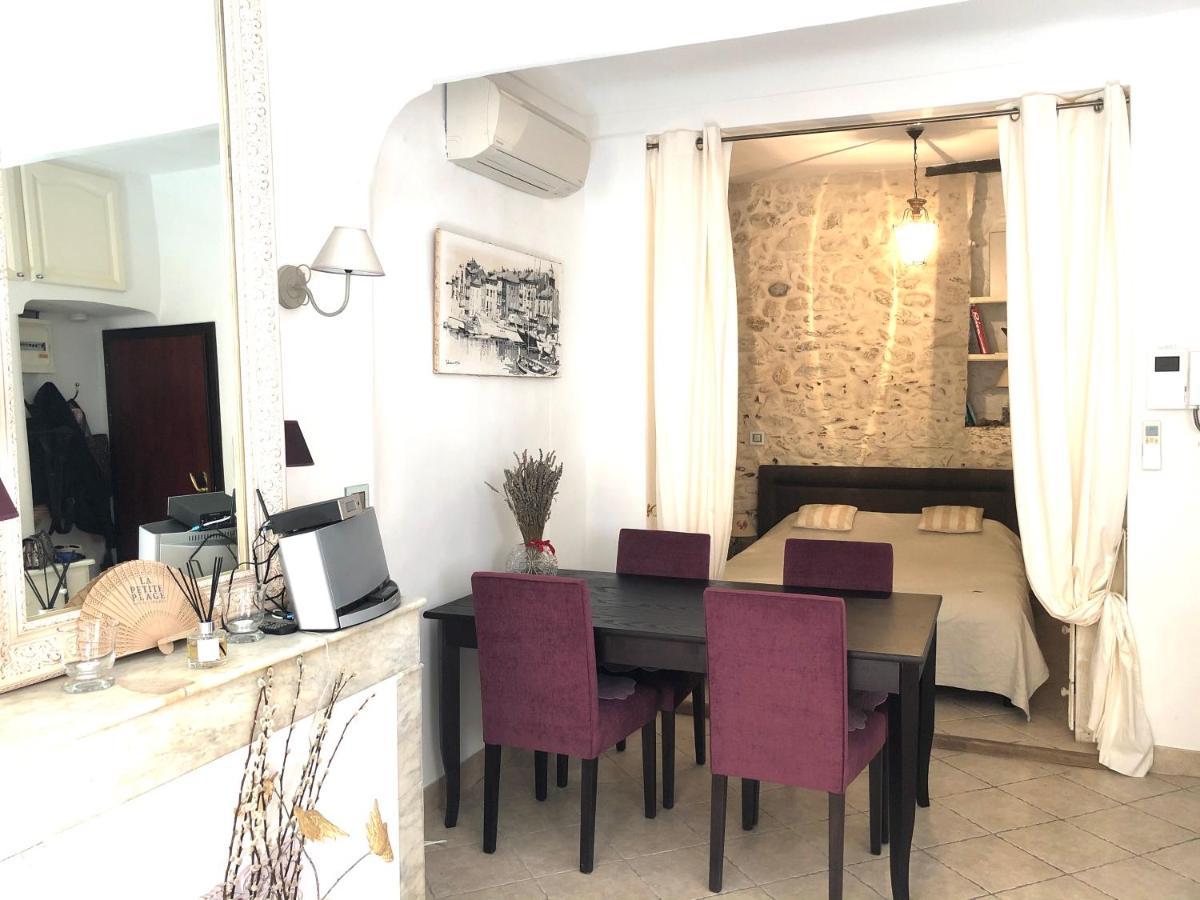 Appartement De Charme Au Coeur De Saint-Tropez Exteriör bild