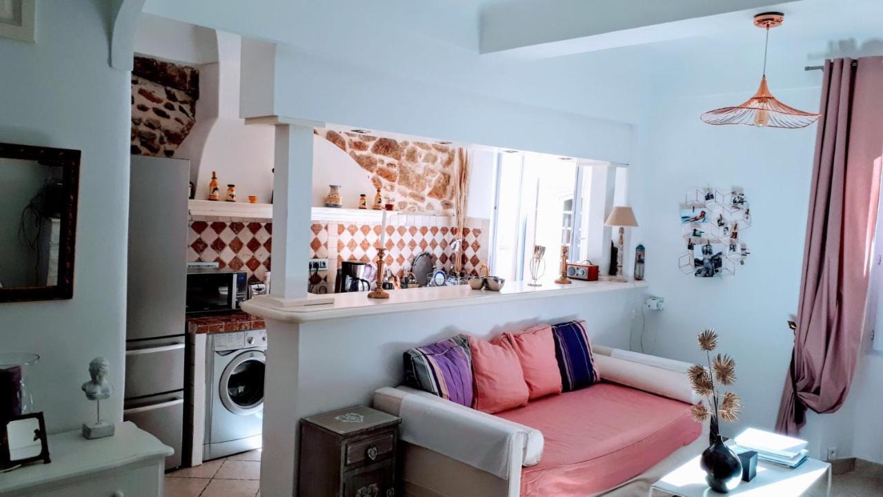 Appartement De Charme Au Coeur De Saint-Tropez Exteriör bild