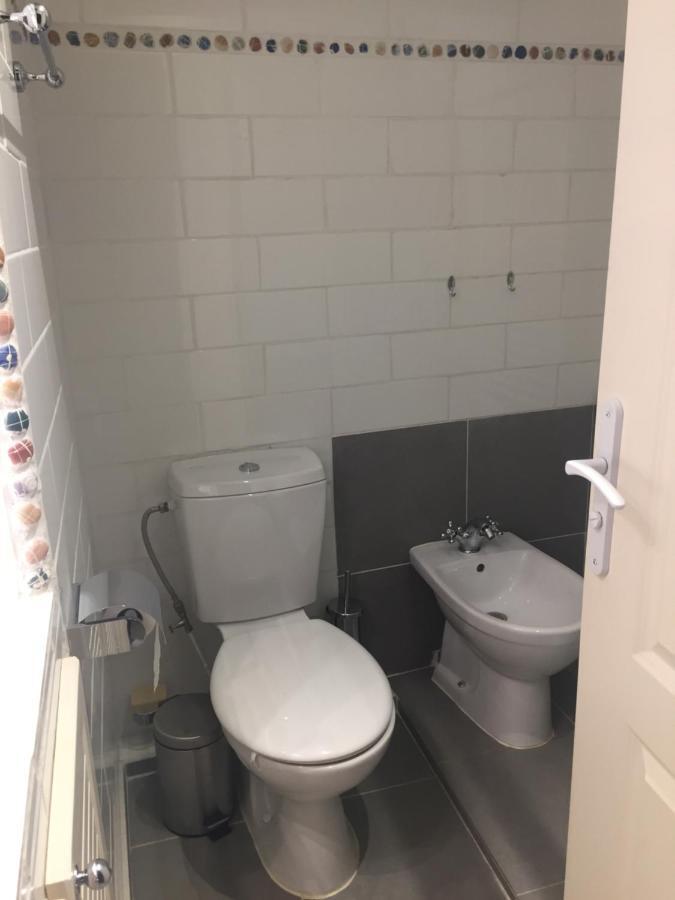 Appartement De Charme Au Coeur De Saint-Tropez Exteriör bild